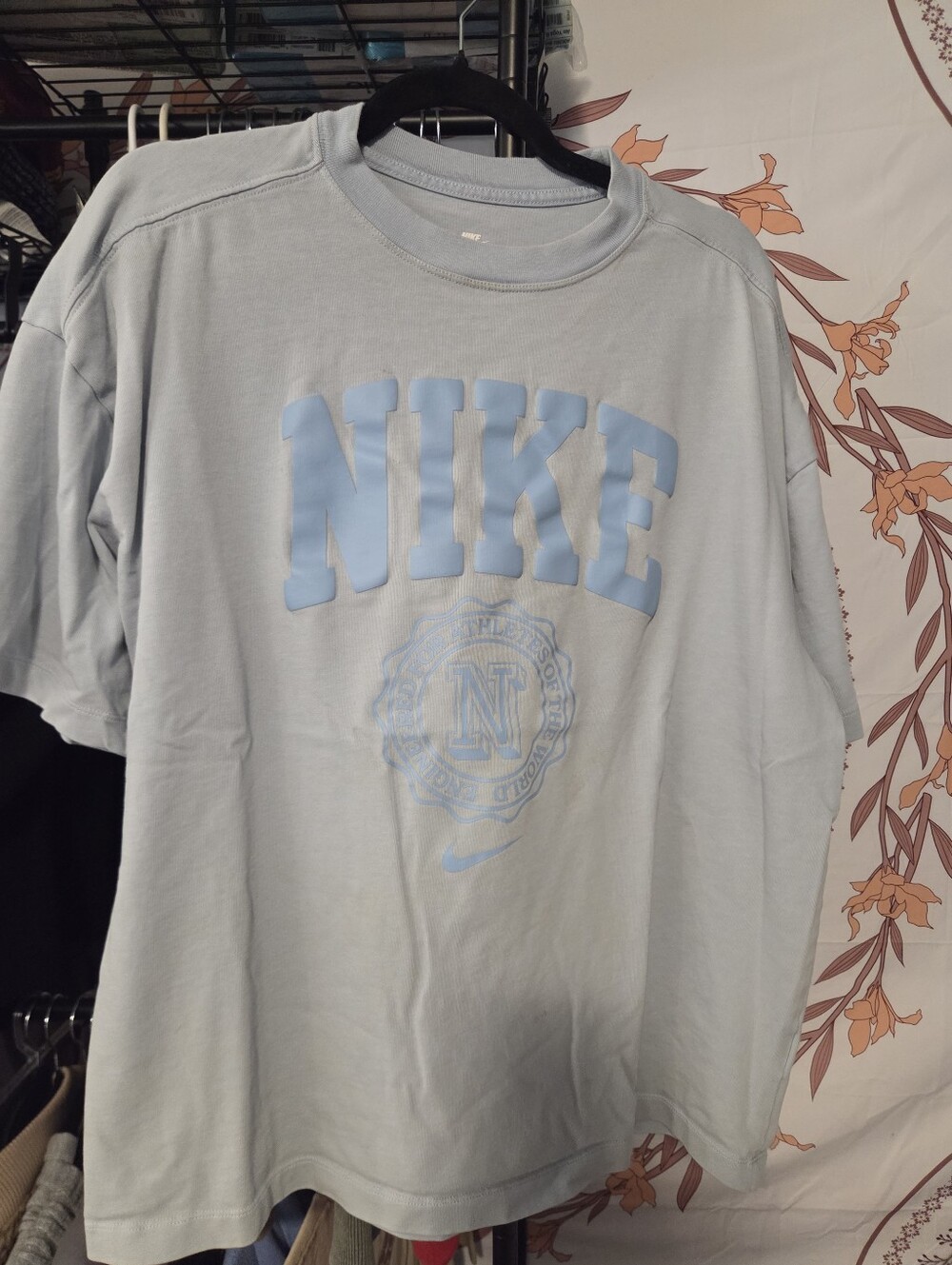 Nike The Nike Tee Oversized Fit Men's T-Shirt - Light Blue